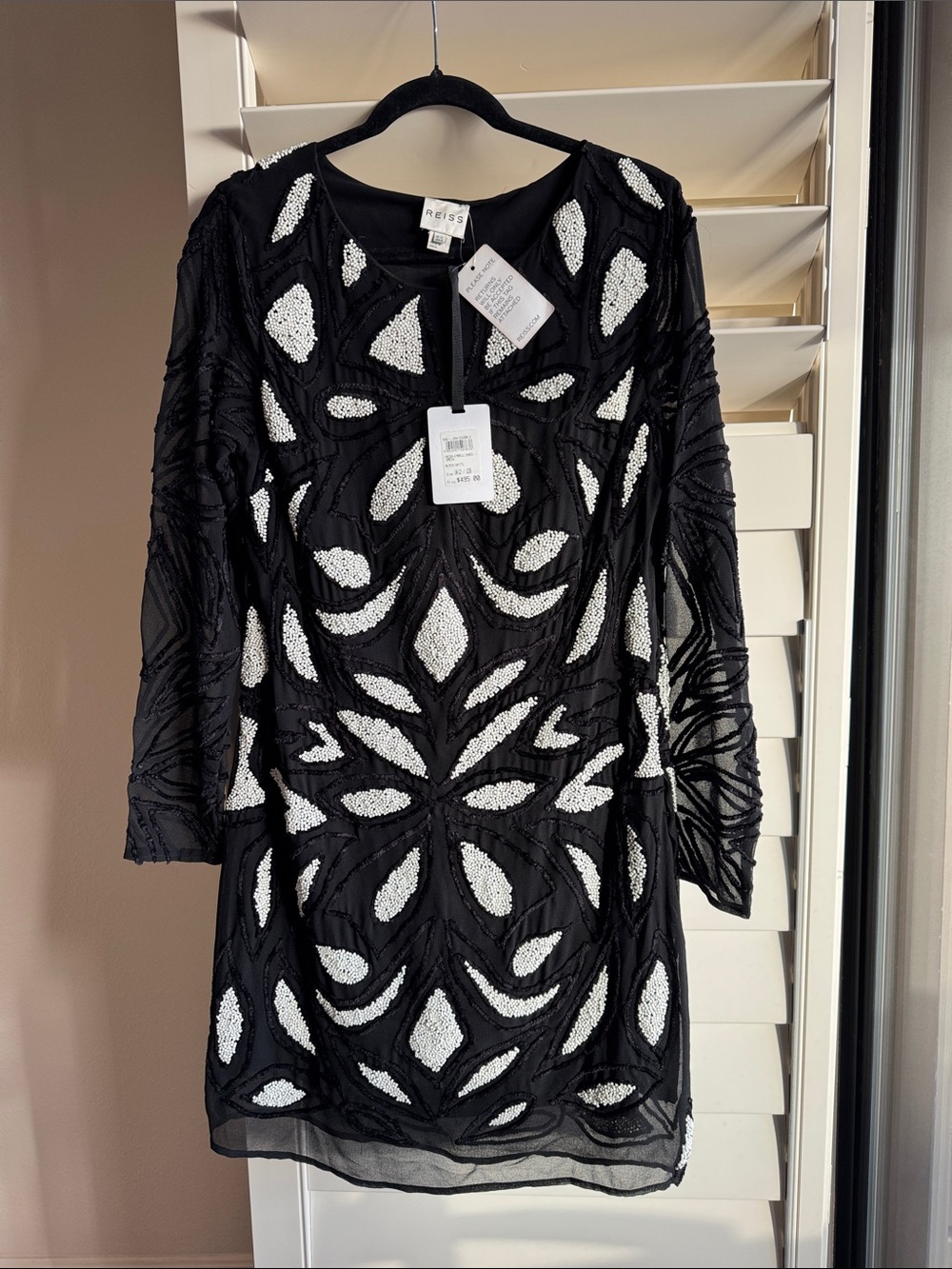 Reiss Black and White Beaded Long Sleeve Mini Dress! 🤍🖤🤍🖤🤍